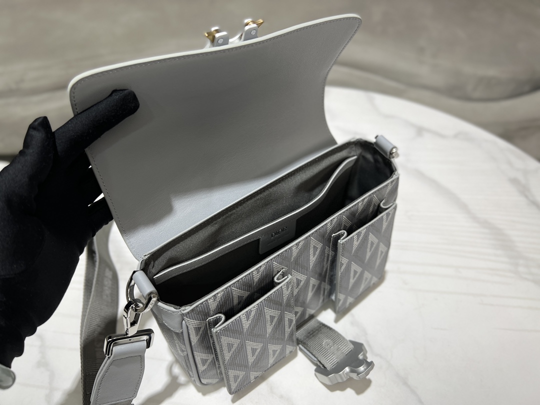 modal image 6