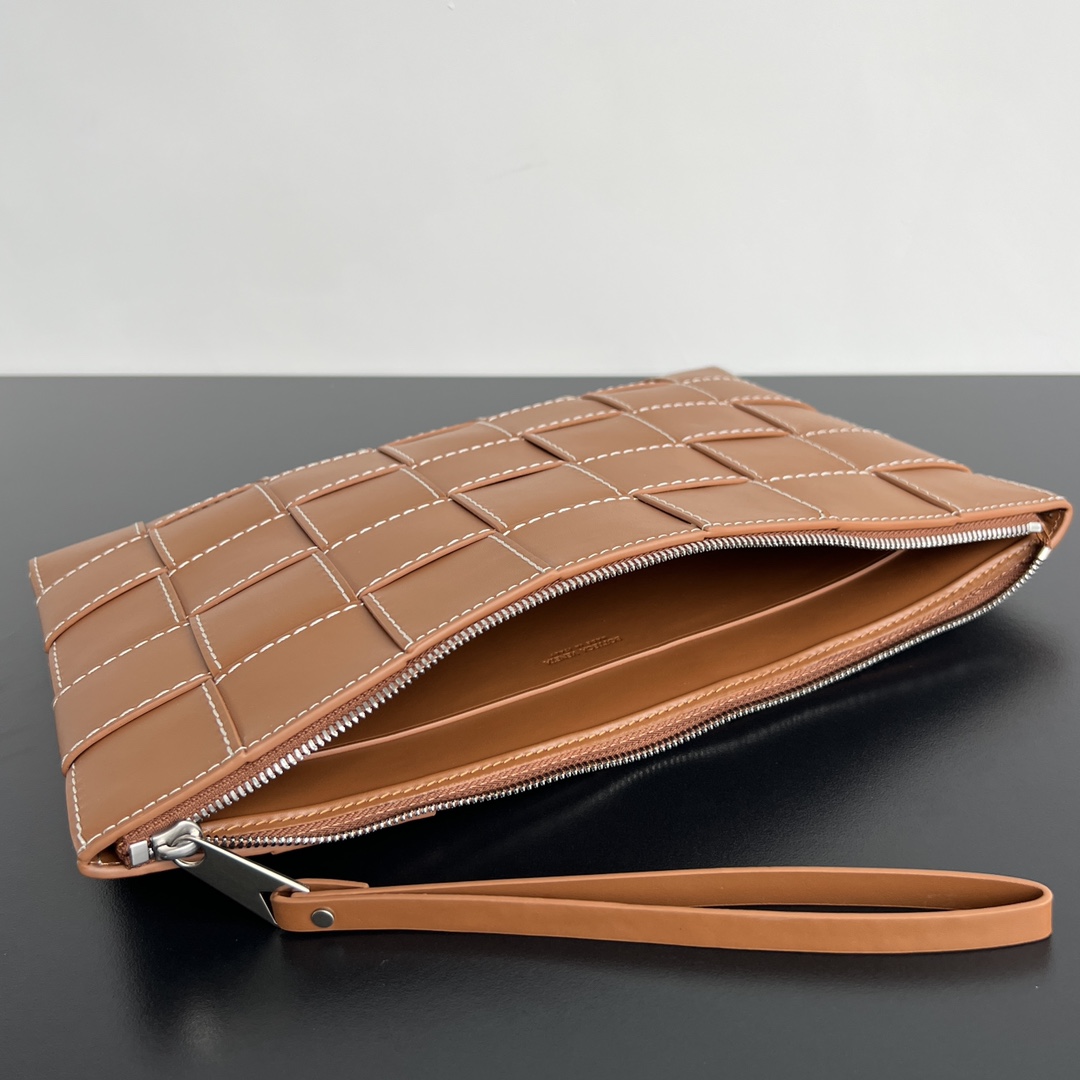 modal image 16