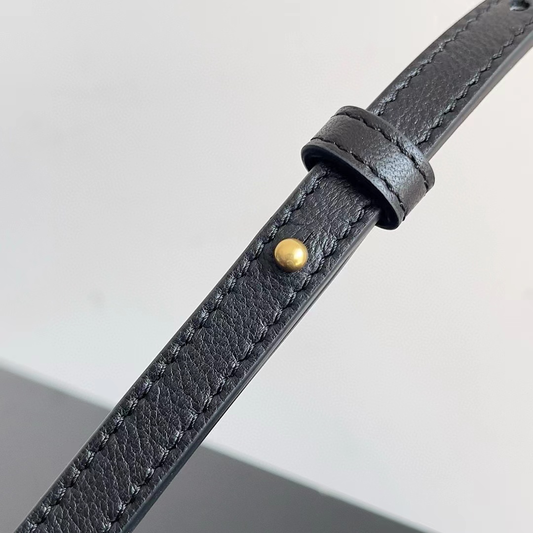 modal image 5