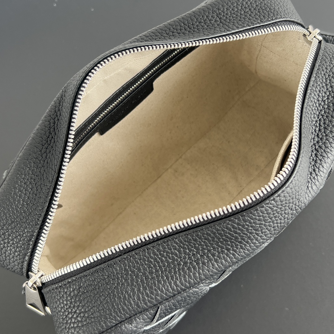 modal image 9