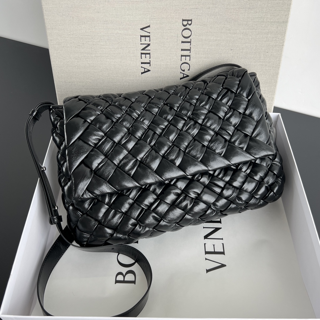 modal image 17