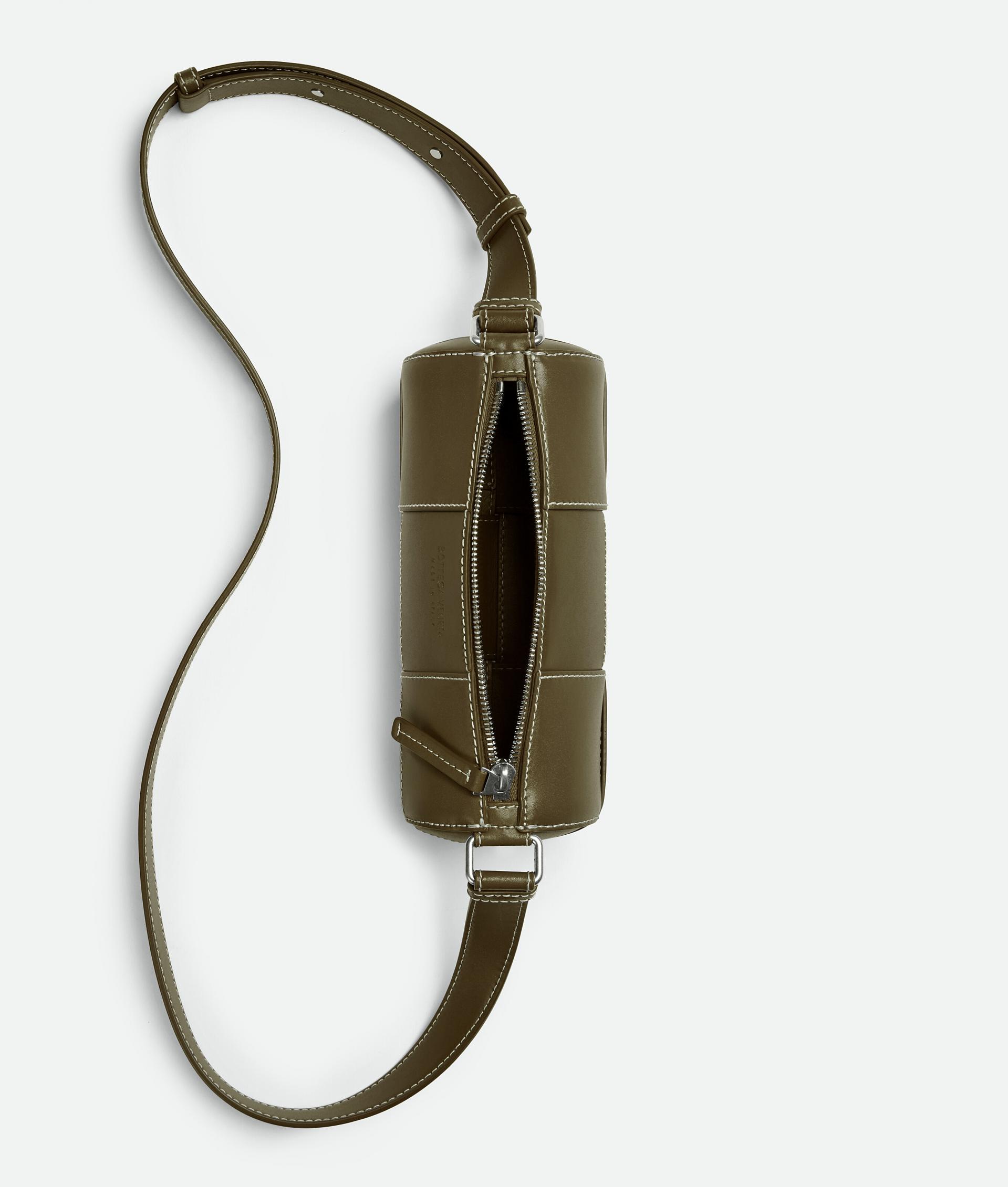 modal image 5