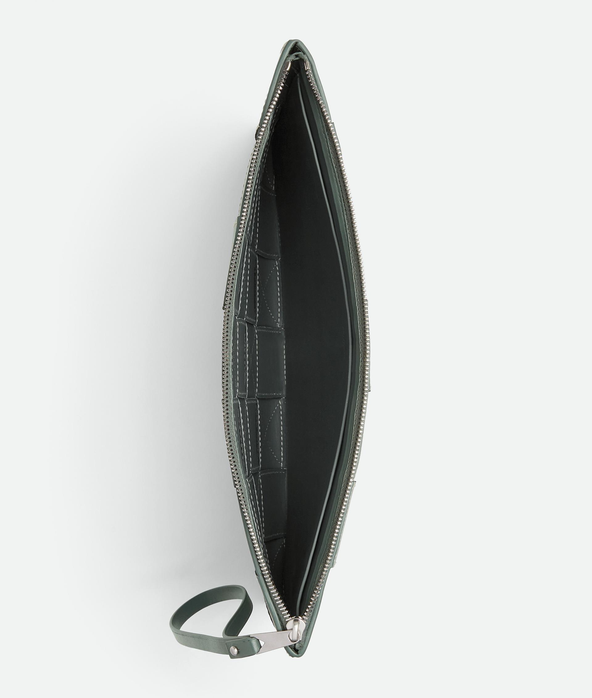 modal image 8