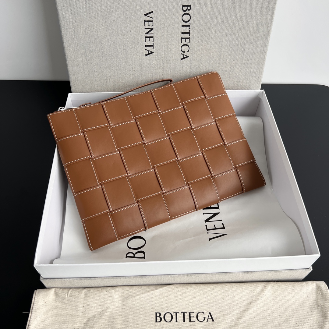 modal image 10