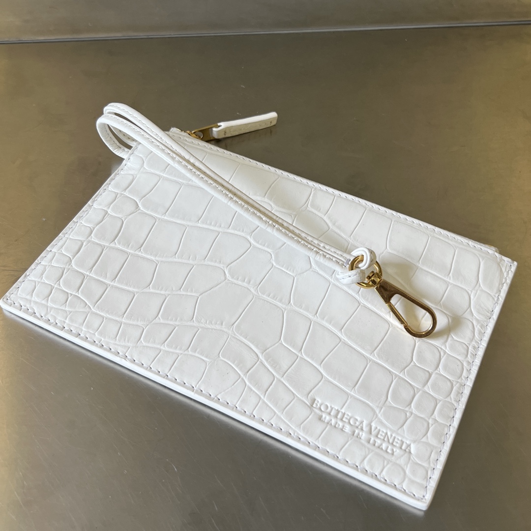modal image 17