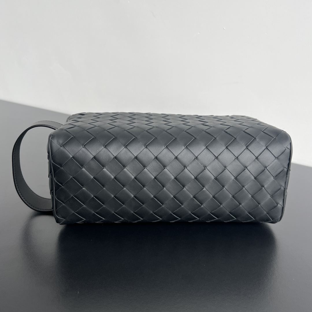 modal image 15