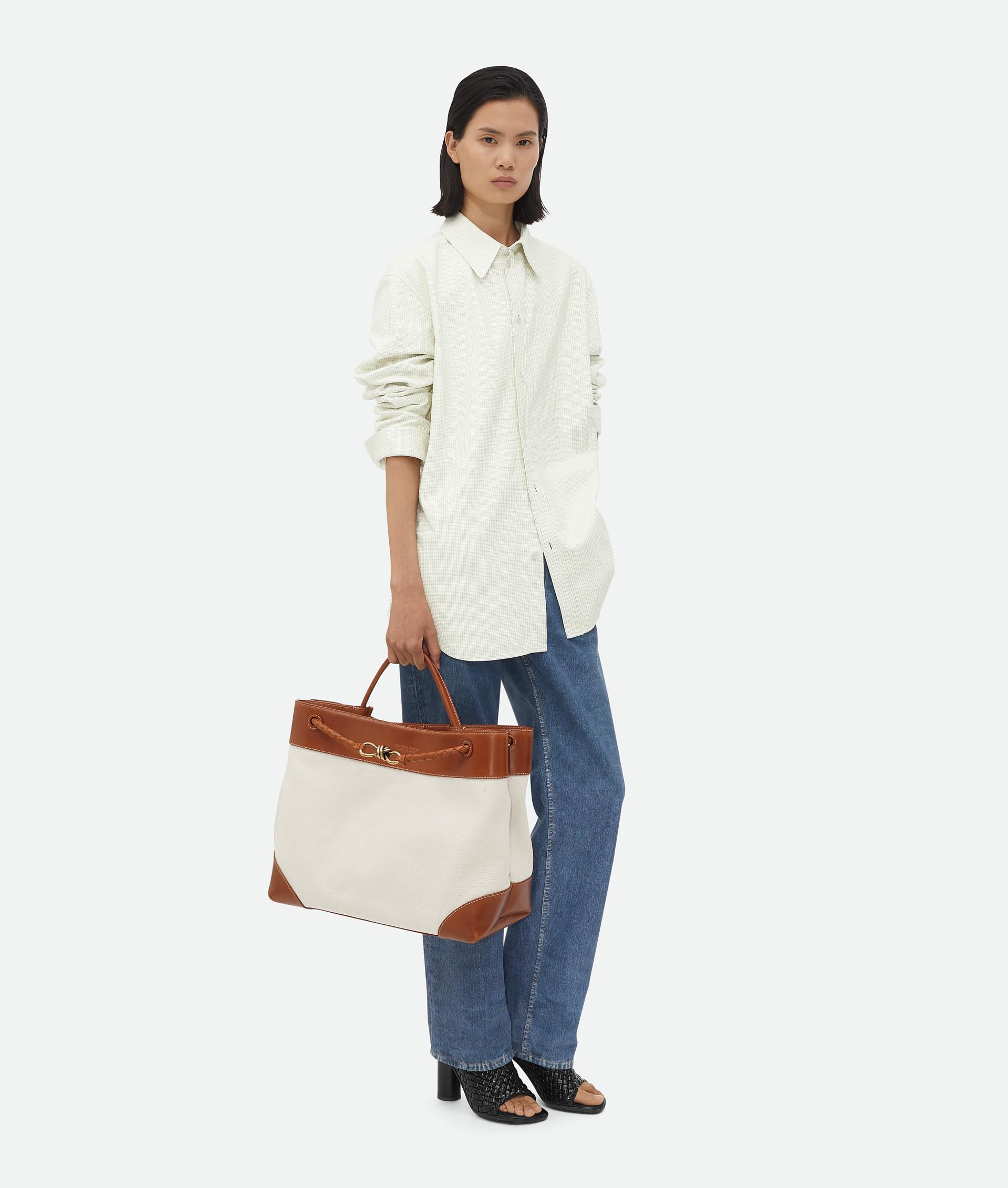 modal image 5