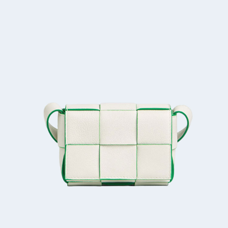 modal image 1