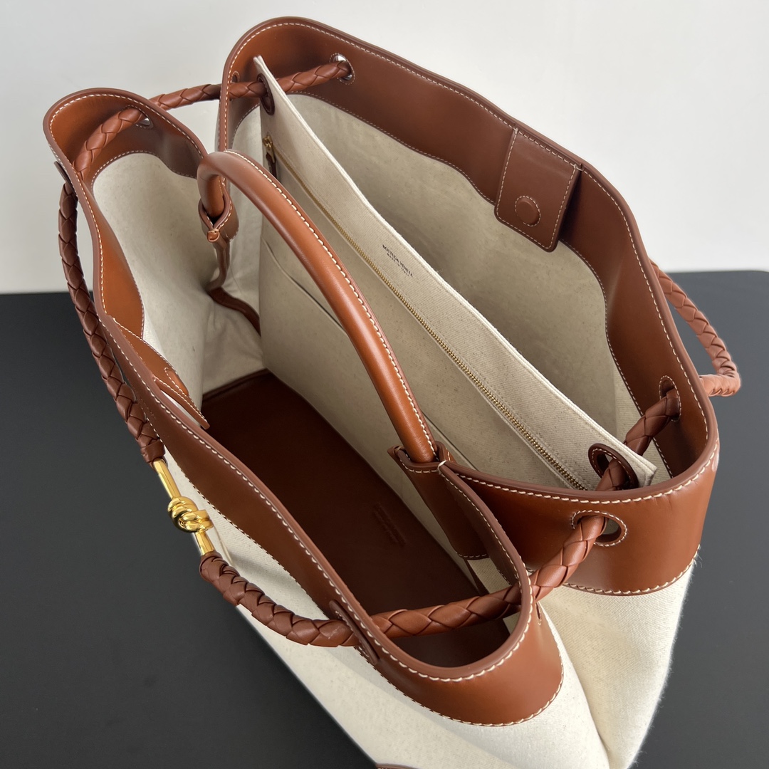 modal image 14