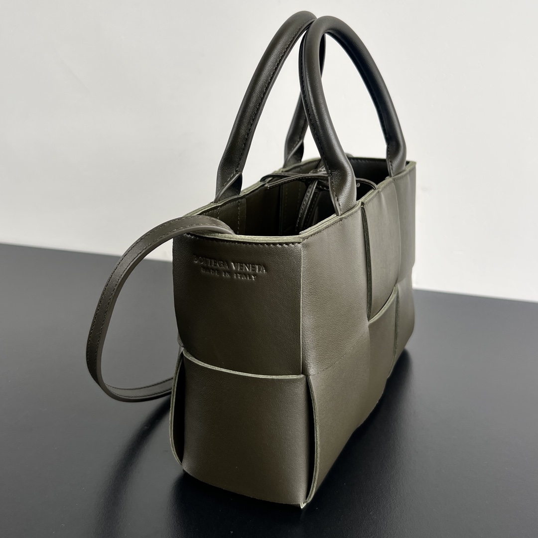 modal image 6