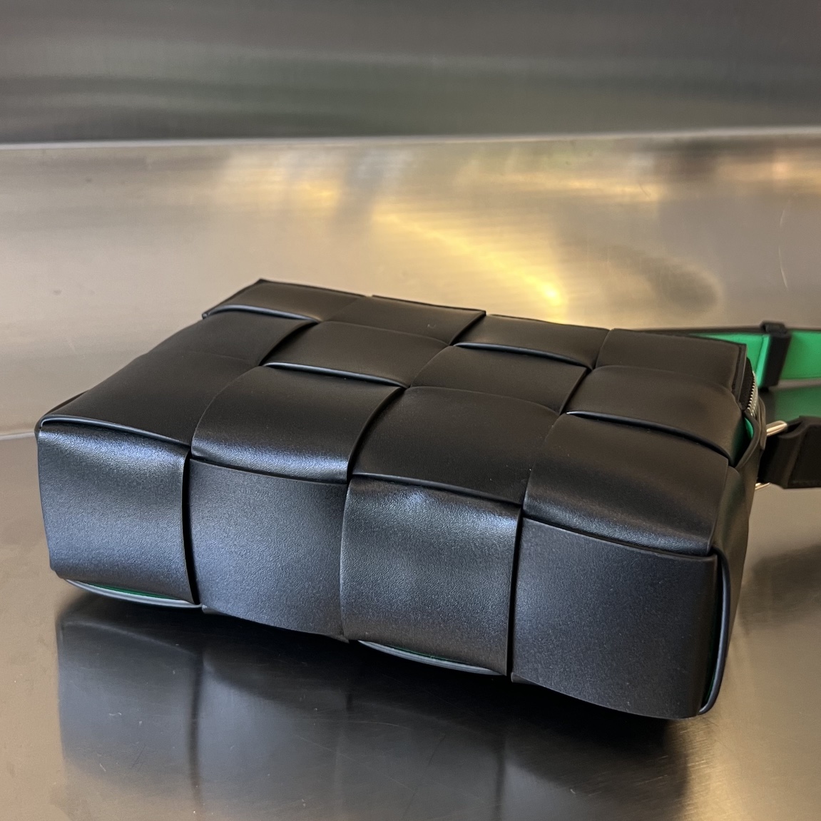 modal image 10