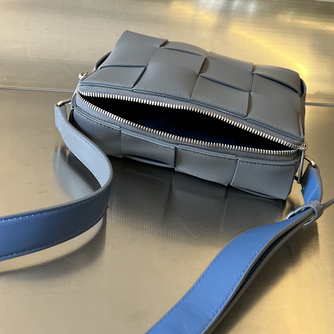 modal image 6
