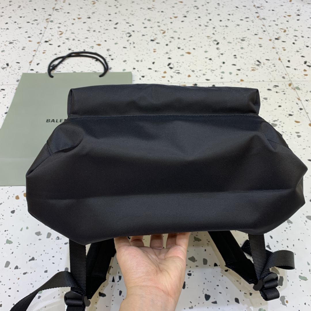 modal image 6