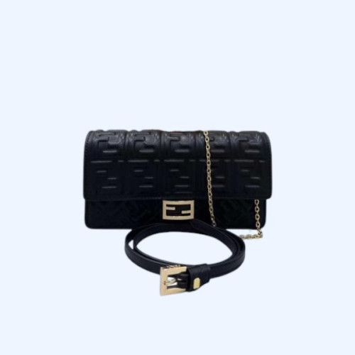 [Fendi] 펜디 바게트 체인 지갑
