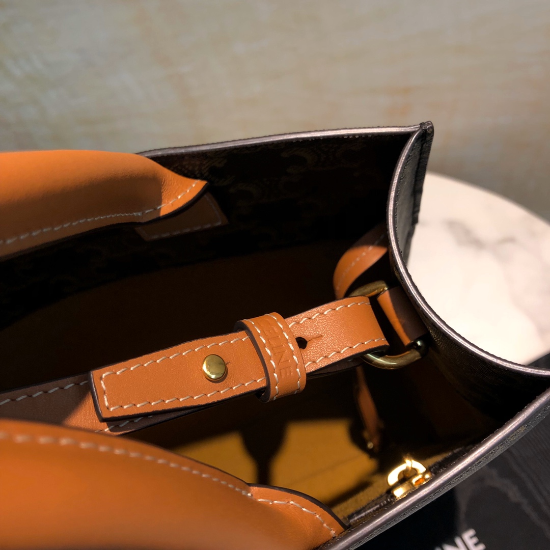 modal image 7