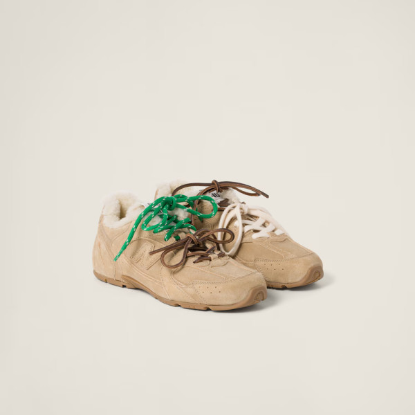 New Balance X Miu Miu 530 SL 블리치드 가죽 스니커즈
