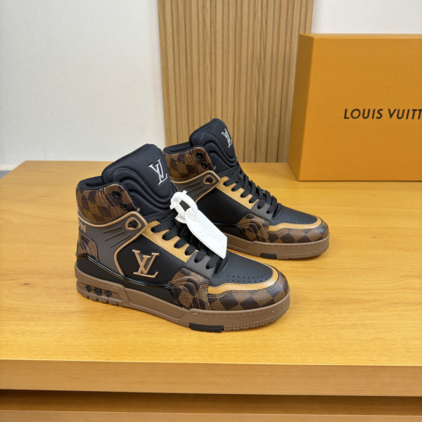 LV 하이탑 캐주얼 스포츠화