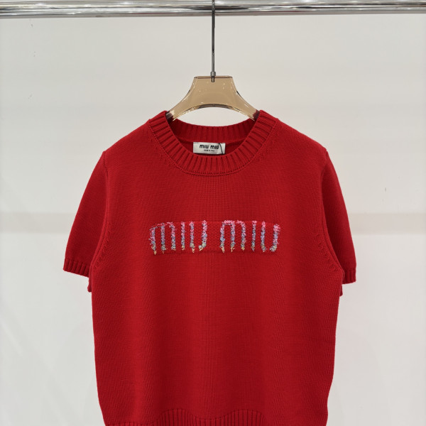 미우미우 라운드넥 로고믹스 니트