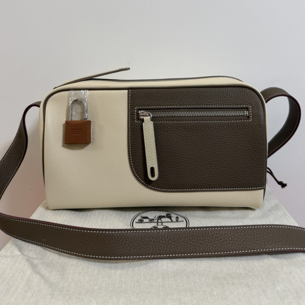 Hermes 누보웅 바디