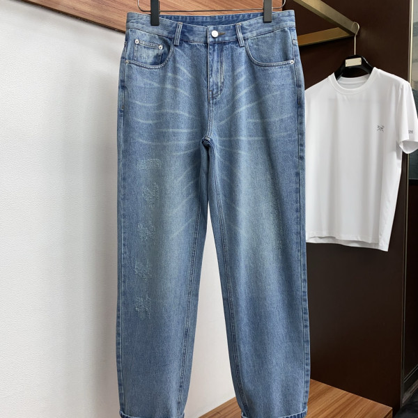 수선형 슬림 소직각 청바지