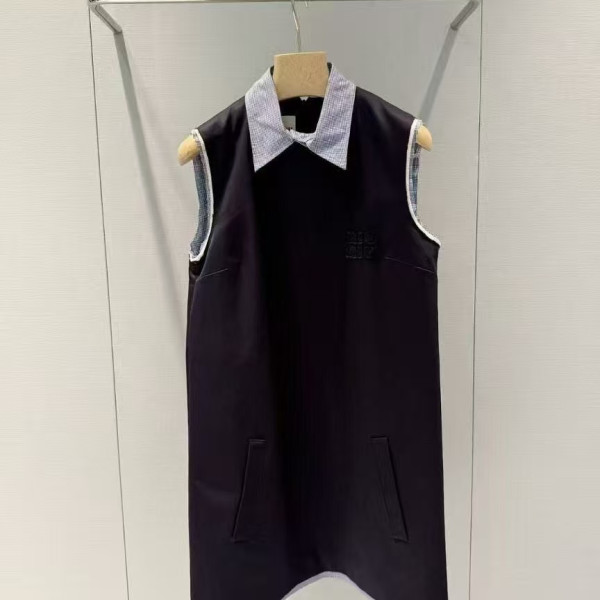 미우미우 민소매 셔츠