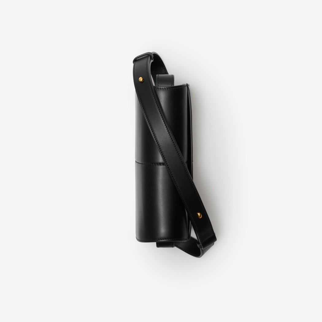 modal image 5