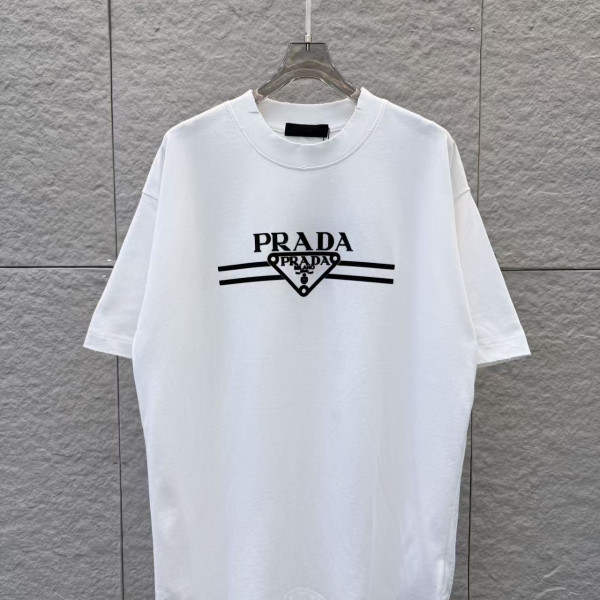 크루넥 반팔 티셔츠