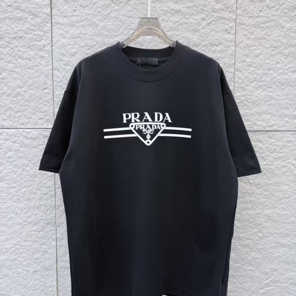 크루넥 반팔 티셔츠