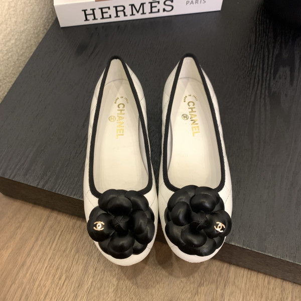 [ Chanel ] 샤넬 까멜리아 플랫 슈즈